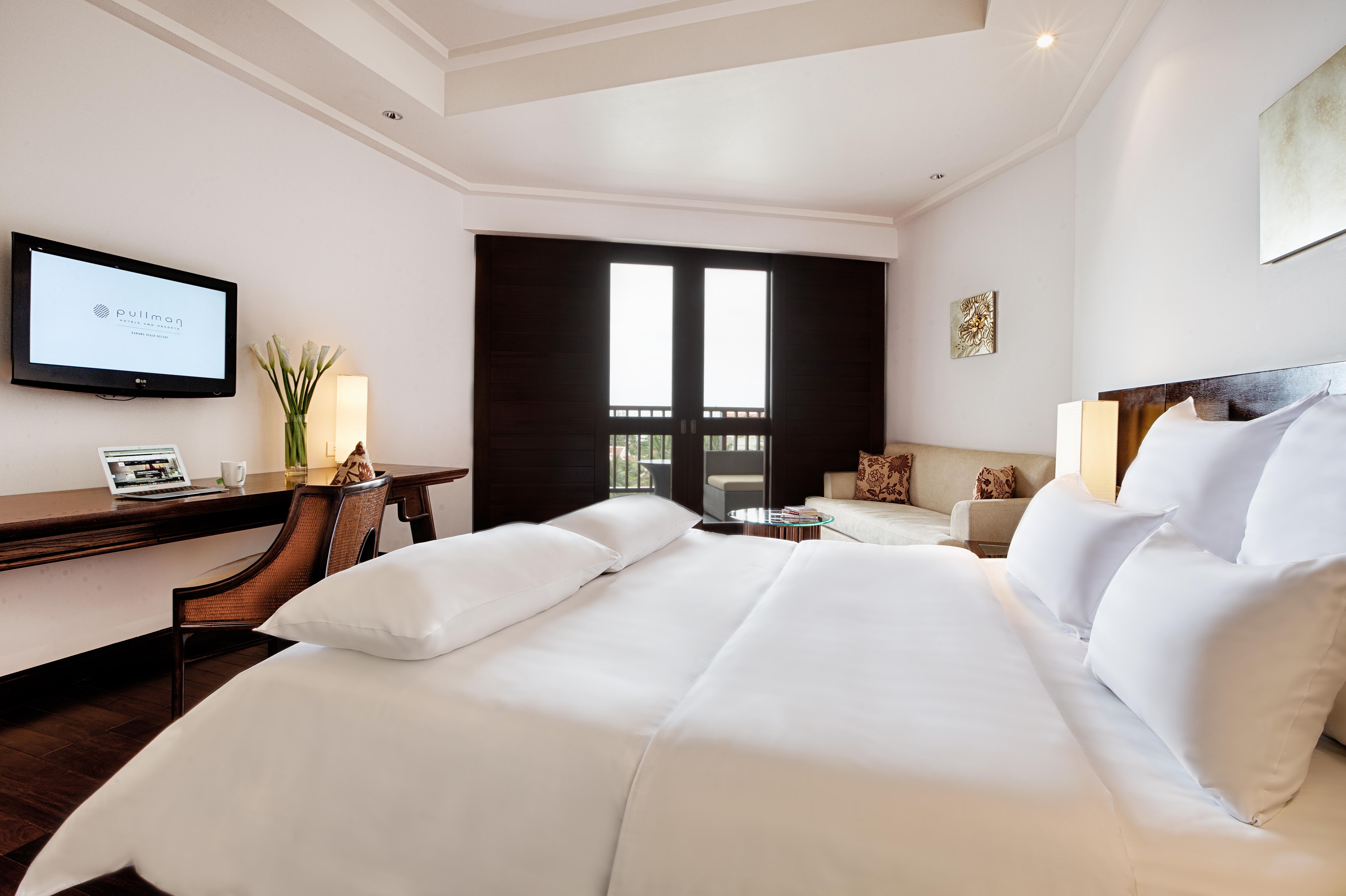 Pullman Danang Beach Resort Exterior photo