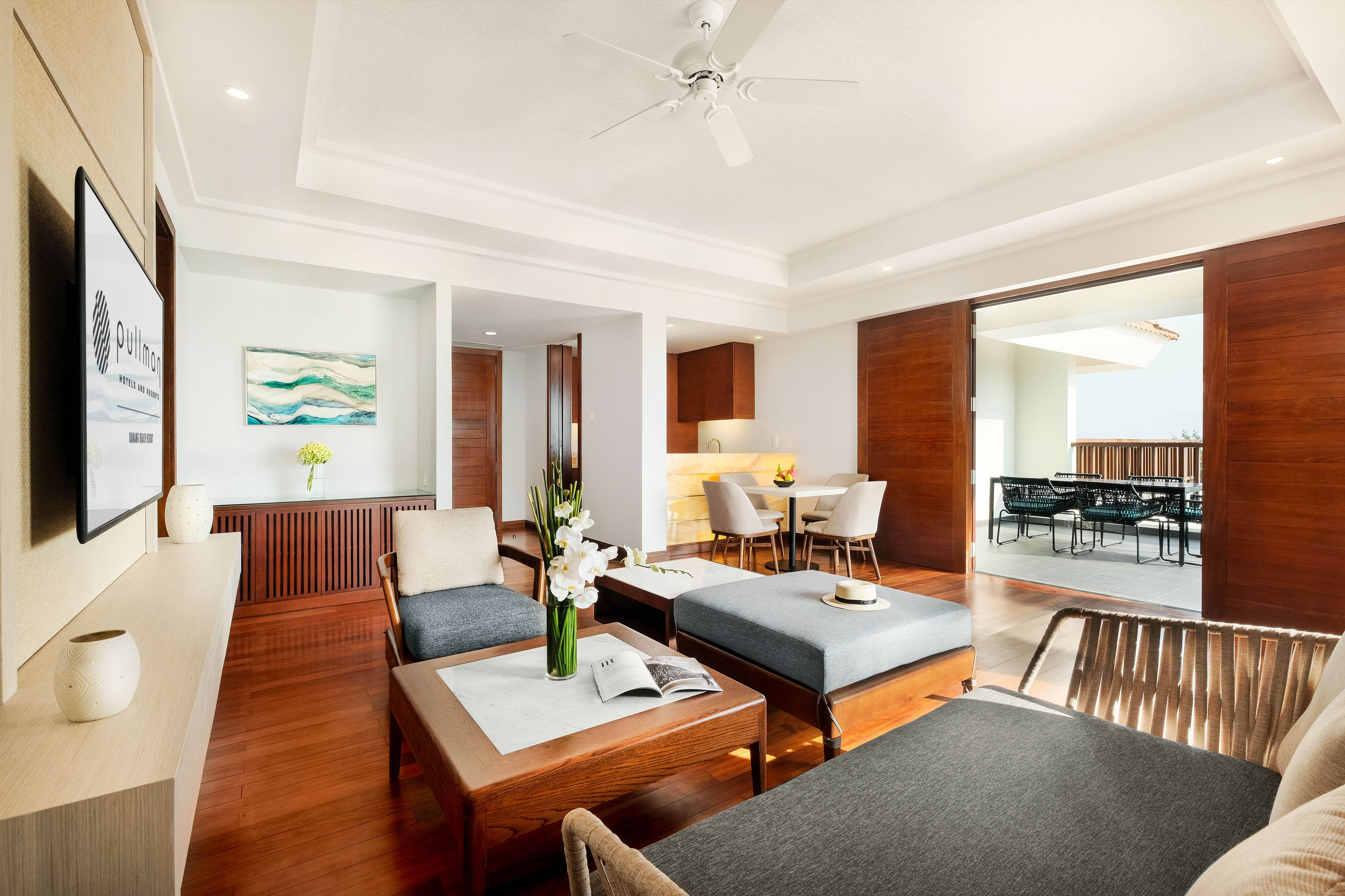 Pullman Danang Beach Resort Exterior photo