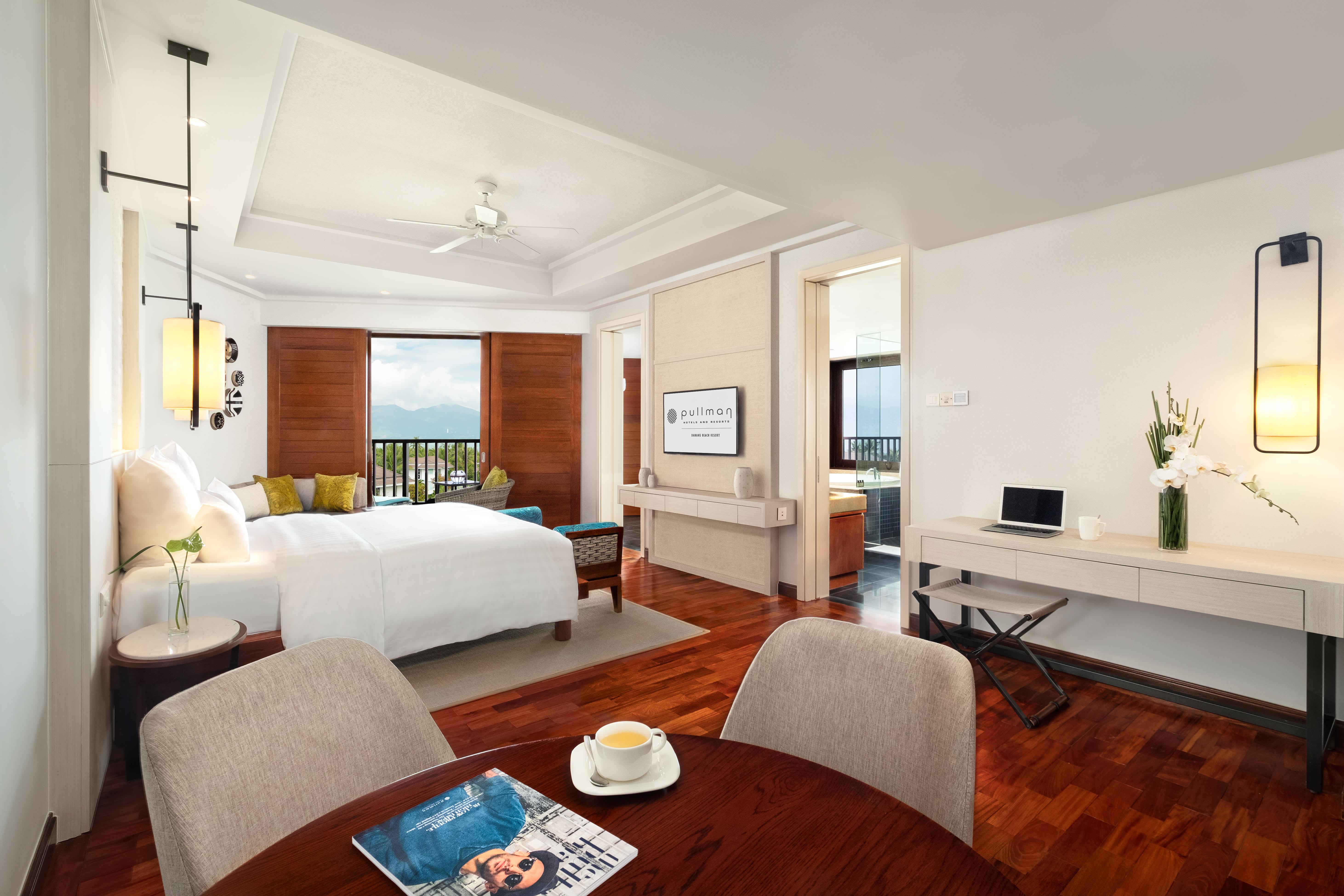 Pullman Danang Beach Resort Exterior photo