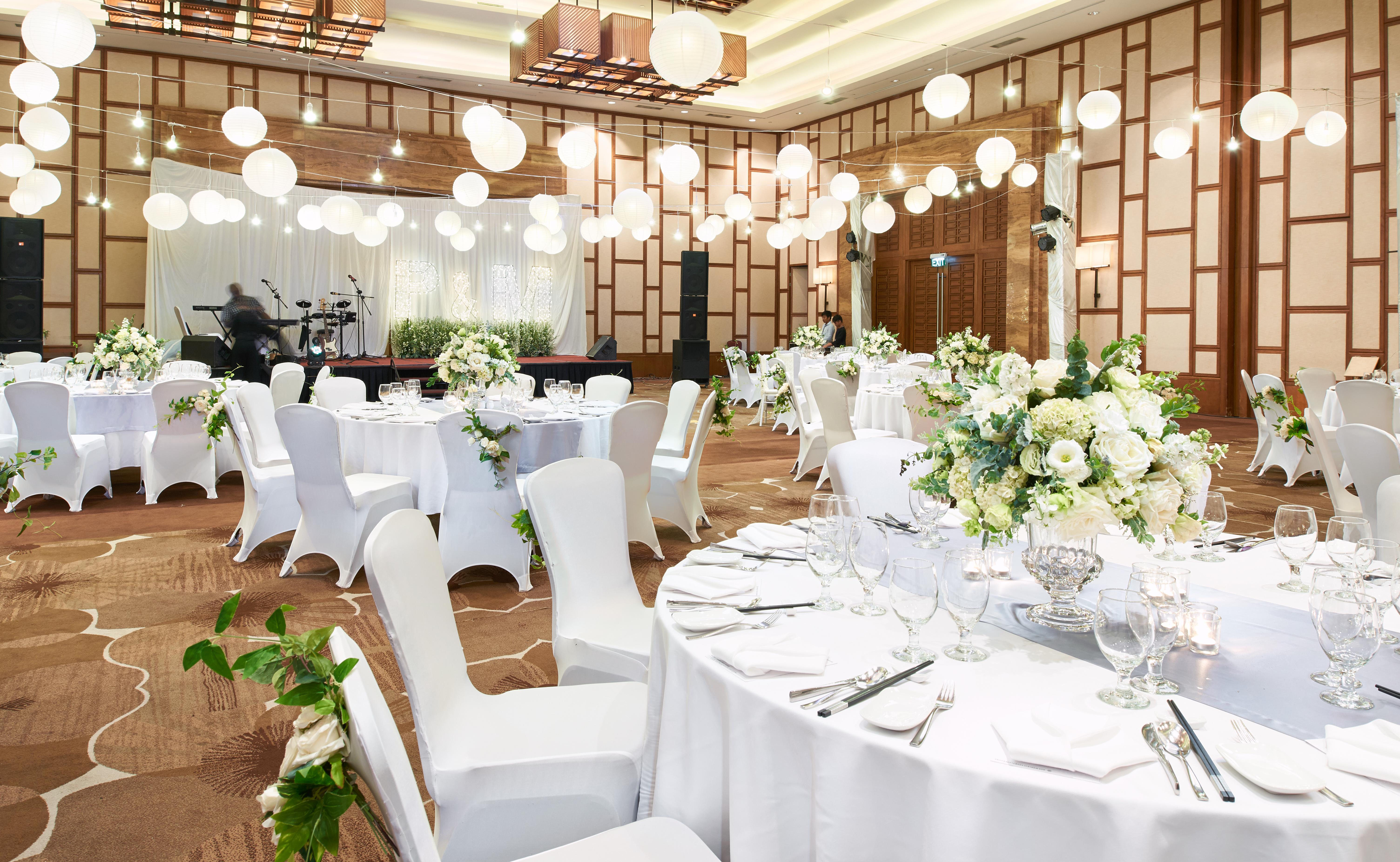 Pullman Danang Beach Resort Exterior photo