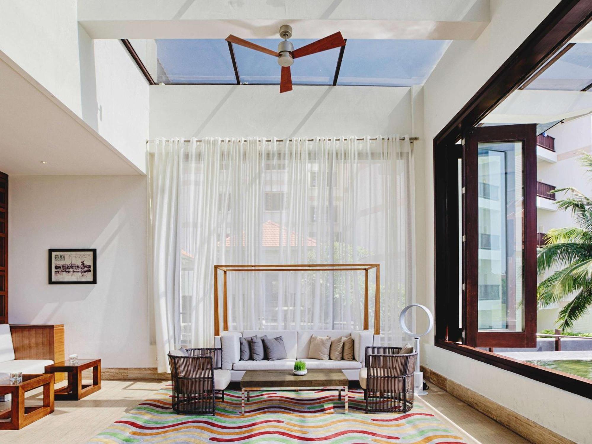 Pullman Danang Beach Resort Exterior photo